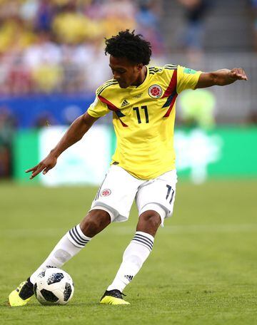 SAMARA, RUSSIA - JUNE 28: Juan Guillermo Cuadrado despeja el balón durante el partido entre Colombia y Senegal por la tercera fecha de la fase de grupos del Mundial de Rusia 2018.