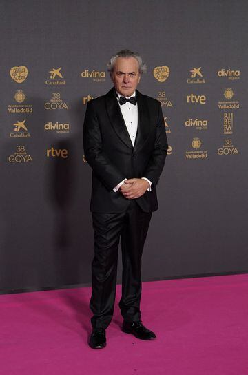 El actor José Coronado con total look de Pedro del Hierro.