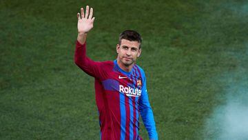 Piqué takes 'substantial' pay cut to register Barça players with La Liga