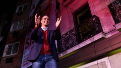 Spanish incumbent prime minister and Socialist Party (PSOE) candidate for re-election, Pedro Sanchez, celebrates his victory during the election night in Madrid on November 10, 2019. - Prime Minister Pedro Sanchez&#039;s Socialists won Spain&#039;s repeat election today, final results showed, but the far-right Vox surged into third place in a result set to deepen years of political turmoil. (Photo by PIERRE-PHILIPPE MARCOU / AFP)