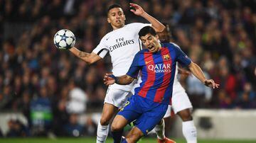 Luis Suárez - Champions League 2016/2017, Barcelona - PSG: Con 4-1 en el minuto 90, el árbitro señaló penalti a favor de Barcelona tras una caída de Suárez dentro del área. Marquinhos ni le rozó.