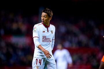 El actual jugador del Cerezo Osaka llegó al Sevilla procedente del Hannover 96 en la 16/17 tras el pago de 6,50 millones de euros.