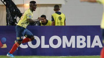 Edwuin Cetr&eacute; celebra su gol ante Brasil en el Preol&iacute;mpico