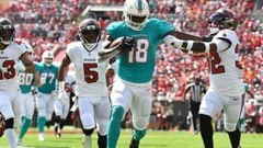  Miami Dolphins wide receiver Preston Williams (18) attempts to get past Tampa Bay Buccaneers defensive back Mike Edwards (32) in the first half at Raymond James Stadium. 