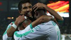Santos consigui&oacute; su tercera victoria del Clausura gracias al doblete del chileno Bryan Rabello.