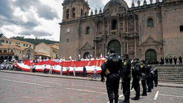 Paro nacional en Perú: toque de queda, movilizaciones y regiones afectadas | 16 de enero