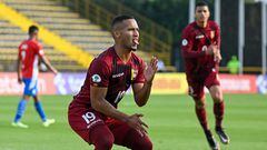 Venezuela's Brayan Alcocer celebrates after scoring against Paraguay during the South American U-20 championship second stage round football match at the Metropolitano de Techo stadium in Bogota, Colombia on January 31, 2023. (Photo by Juan BARRETO / AFP)