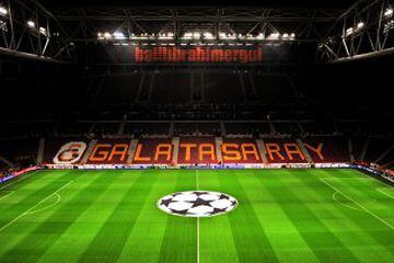 41° PUESTO | Este es el Turk Telekon Arena de Galatasaray.