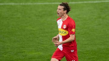 El equipo austriaco vuelve a sumar otra victoria en la Bundesliga, derrotando al equipo de Hartberg.