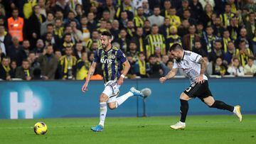 Isla fue clave en la victoria del Fenerbahçe frente al Besiktas