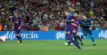 1-1. Messi marcó el gol del empate de penalti.