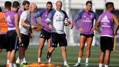 Zidane cont&oacute; por primera vez esta temporada con Cristiano, Bale y Benzema.
