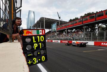 Checo Pérez triunfa en el GP de Azerbaiyán: primera vez que gana