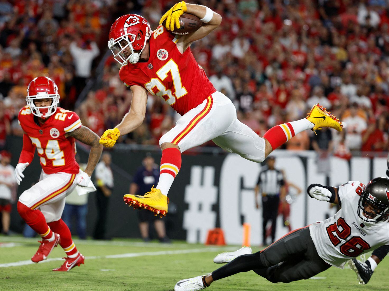 NFL Power Rankings, Week 4: Chiefs, Dolphins cruise as Cowboys upset