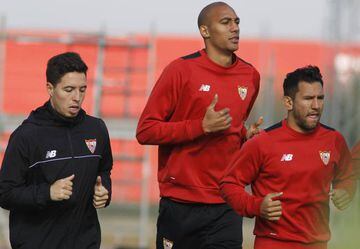 Nasri, N'Zonzi and Montoya in today's training session.