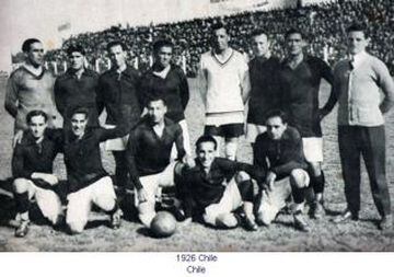 En 1926, Chile volvió a albergar la Copa América. Terminó en el tercer puesto. Jugó cuatro partidos, con dos victorias, un empate y una derrota. La figura y goleador de 'La Roja' fue David Arellano, fundador de Colo Colo.