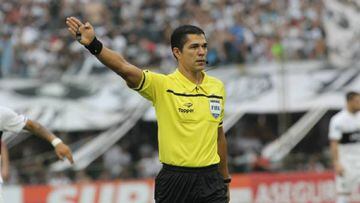 Mario Díaz de Vivar será el árbitro del Argentina- Chile