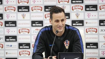 SPB. St. Petersburg (Russian Federation), 13/06/2018.- Croatia&#039;s Nikola Kalinic attends a press conference of the Croatian national soccer team at the Roschino Arena, outside St. Petersburg, Russia, 13 June 2018. Croatia prepares for the FIFA World Cup 2018, that will take place in Russia from 14 June to 15 July 2018. (Croacia, Mundial de F&uacute;tbol, San Petersburgo, Rusia) EFE/EPA/ANATOLY MALTSEV