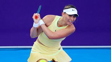 Paula Badosa, contra Leylah Fernandez en Doha.