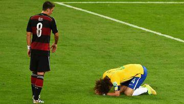 Özil confiesa qué le dijo a David Luiz tras el 7-1 del Mundial 2014