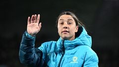 Melbourne (Australia), 31/07/2023.- Sam Kerr of Australia waves to the crowd ahead of the FIFA Women's World Cup 2023 soccer Group B match between Canada and Australia at Melbourne Rectangular Stadium in Melbourne, Australia, 31 July 2023. (Mundial de Fútbol) EFE/EPA/JAMES ROSS AUSTRALIA AND NEW ZEALAND OUT EDITORIAL USE ONLY
