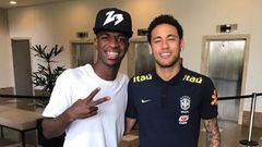 MVP del Sub 17 conoce a Neymar y ya sueña con el Barça