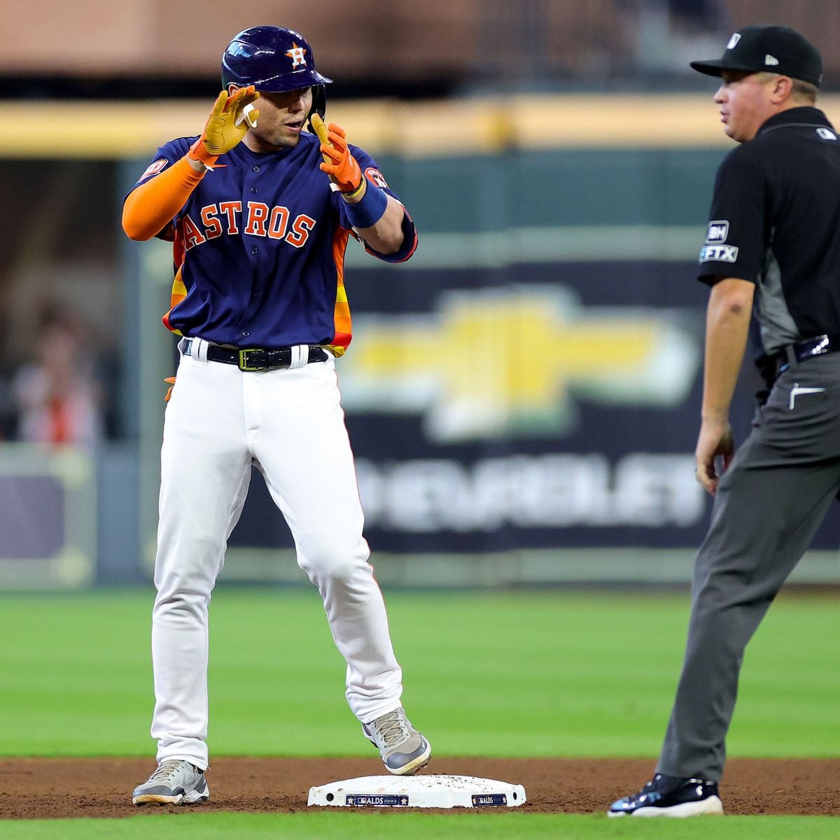 Houston Astros: Aledmys Díaz out vs. Cleveland Guardians