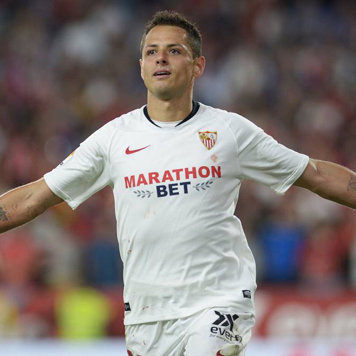 Javier Hernandez will have 'Chicharito' on back of No 14 shirt