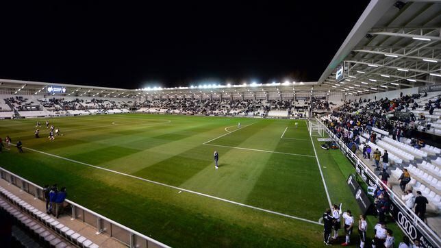 El Burgos hará crecer su estadio a final de temporada