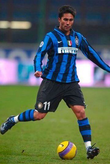 En las dos temporadas que Luis Jiménez estuvo en Inter de Milán (2007-09), marcó cuatro goles en 30 partidos. Ganó tres títulos.