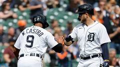 Two Pittsburgh errors let the Tigers claw their way to victory in the first game of their doubleheader.
