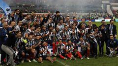 Iker Casillas y el Tottenham felicitaron al Monterrey