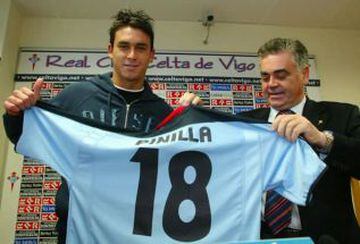 En 2004 llegó a España para firmar por el Celta de Vigo.
