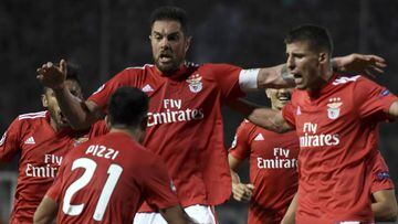 Benfica de Nico Castillo avanza a la fase de grupos de Champions