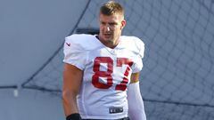 NFL: Buccaneers sign Fells as Gronkowski struggles with injury