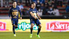 Marco Garc&iacute;a celebra el 1-2 de Pumas frente a los Gallos Blancos en la Jornada 2 del Clausura 2022 de la Liga MX.