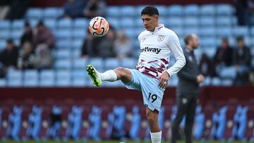 The Mexican midfielder is rumoured to be missing from the Hammers’ team for the Europa League trip to TSC Bačka Topola.