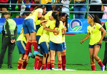 La Selección Colombia Femenina debutó con victoria en la Copa América venciendo a Paraguay.