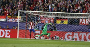 Keylor Navas pulled off two vital saves in quick succession to deny Gameiro