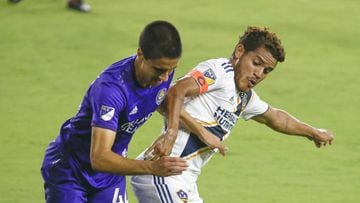 Jonathan dos Santos has been battling with a hip injury
