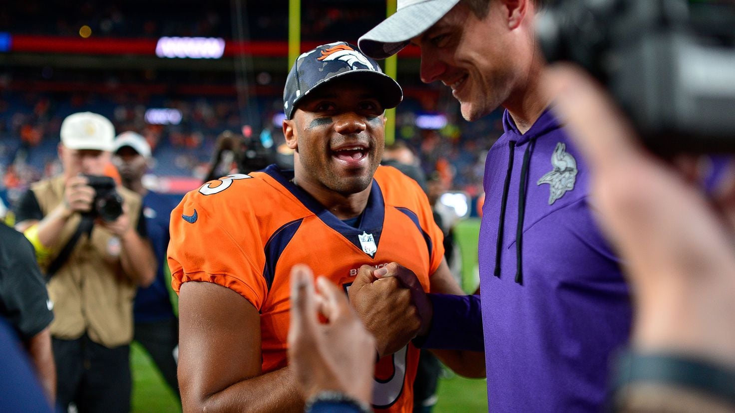 Russell Wilson gets five-year, $245M extension from Broncos