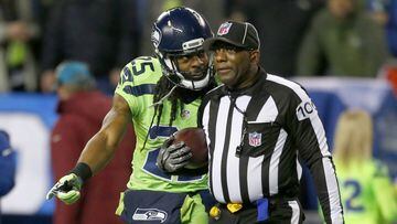 SEATTLE, WA - DECEMBER 15: Cornerback Richard Sherman #25 of the Seattle Seahawks talks with Line Judge Tom Symonette after a play against the Los Angeles Rams at CenturyLink Field on December 15, 2016 in Seattle, Washington.   Otto Greule Jr/Getty Images/AFP == FOR NEWSPAPERS, INTERNET, TELCOS &amp; TELEVISION USE ONLY ==
