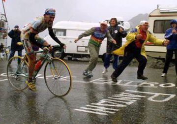 Marco Pantani se pondría líder de la general del Tour en la etapa de montaña de 189km entre Grenoble y Les Deux Alpes. Ya no lo abandonaría hasta su victoria en París (27 de julio de 1998).