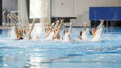 What is the difference between synchronized swimming and artistic swimming?