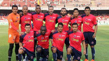 Jugadores de Veracruz se toman la foto oficial previo a un partido en el año 2014.