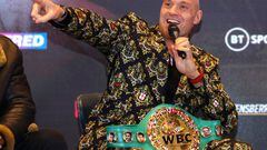 Tyson Fury sale del retiro para exponer su cintutón de los pesados del World Boxing Council en contra de Derek Chisora