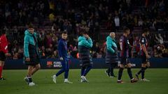 Imagen de los jugadores del Barça al final del partido.