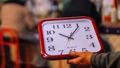 Cambio de hora en Chile: cuándo se cambia y a qué hora pasamos