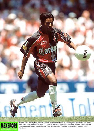 En noviembre de 1999, al entonces futbolista del Atlas César Andrade le amputaron una pierna luego de que chocara su Jetta en Guadalajara en compañía de Javier Amador, integrante de la Segunda División. Andrade manejó alcoholizado. Ninguno de los dos pudo continuar su carrera futbolística.