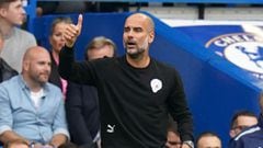 25 September 2021, United Kingdom, London: Manchester City manager Pep Guardiola gestures on the touchline during the English Premier League soccer match between Chelsea and Manchester City at Stamford Bridge. Photo: Adam Davy/PA Wire/dpa 25/09/2021 ONLY
